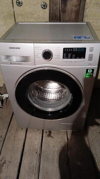 Продам стиральную машину автомат