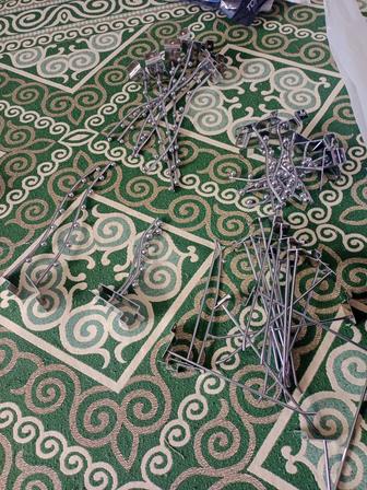 Вешалки для одежды