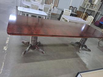 Стол для зала