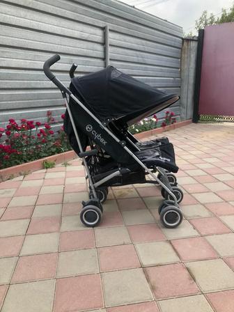 Продам коляску для двойни