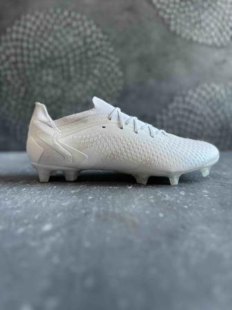 Оригинальные бутсы Adidas Predator