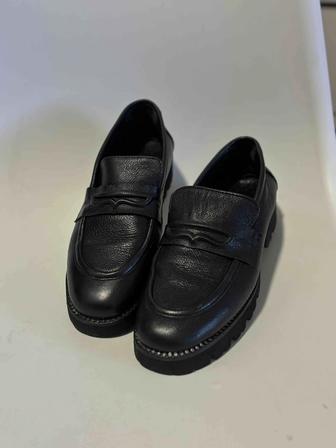 Продам туфли