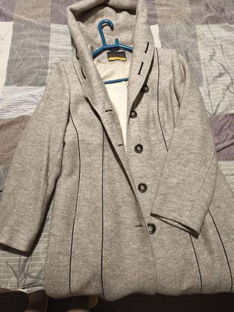 Продам пальто