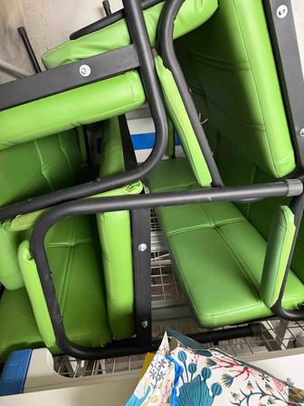 Банкетки почти новые