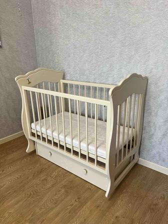 Бесплатно отдам детскую кроватку