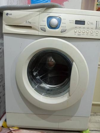 Продам стиральную машину