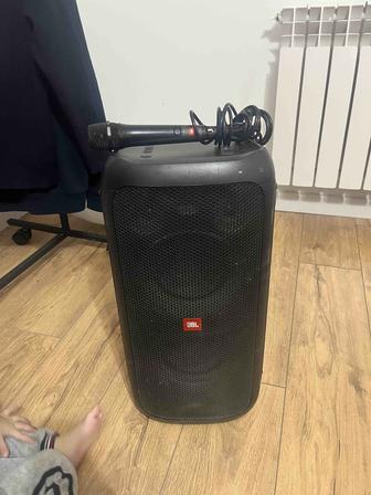 Портативная колонка JBL partybox 100