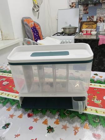 Кухонный органайзер-дозатор для круп и семян (5 секций)