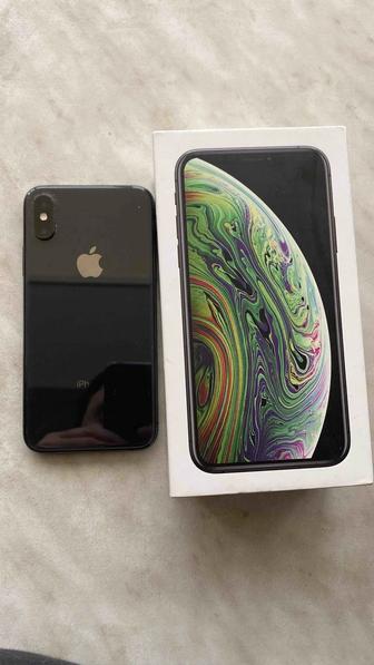 iPhone XS