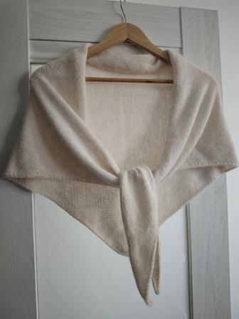 Косынка из ангоры