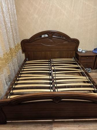 Продам кровать 160на 2000