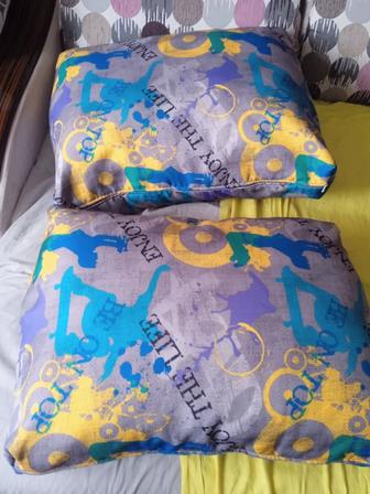 Подушки для дивана