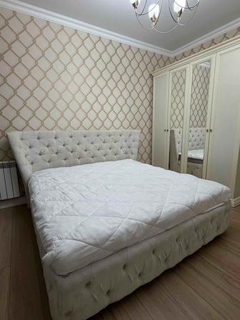 Двухспальная кровать (180х200) с подъемным механизмом (Россия)