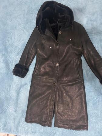 Дубленка натуральная, 44 размер, цвет темно-коричневый