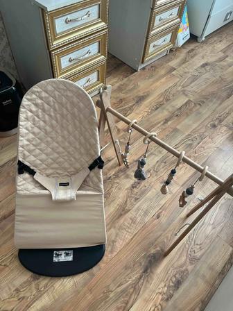 Продам шезлонг