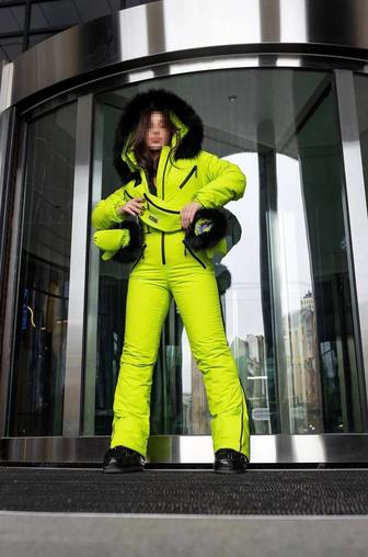 Женский зимний комбинезон в наличии