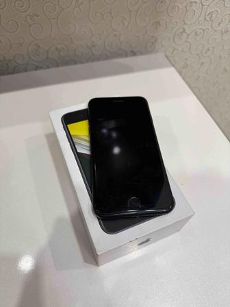 iPhone SE, 128 gb., Black.