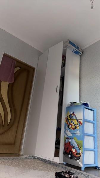 Шкаф
