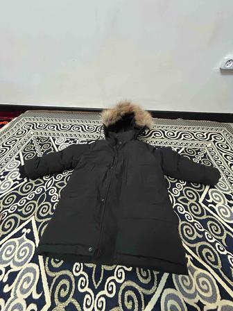 продам куртку детскую