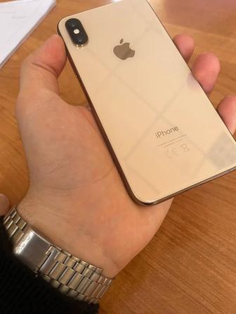 iphone XS Gold