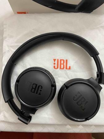 JBL наушники