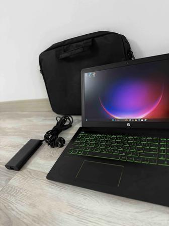 Продам игровой ноутбук HP в полной комплектации