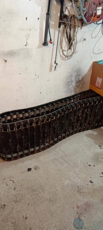 Гусеница снегохода