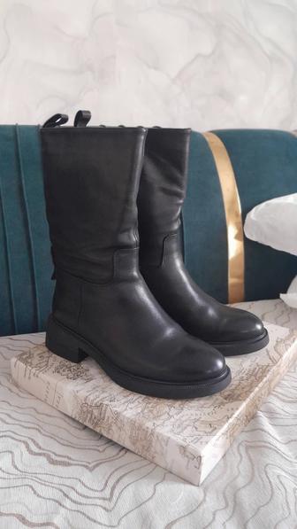 Продам сапоги