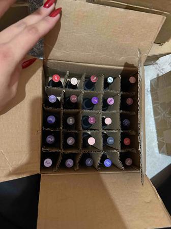 Продам гель-лаки 25 шт набор (в подарок рубббер база и топ