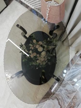 Столы и стулья. Мебель для дома.