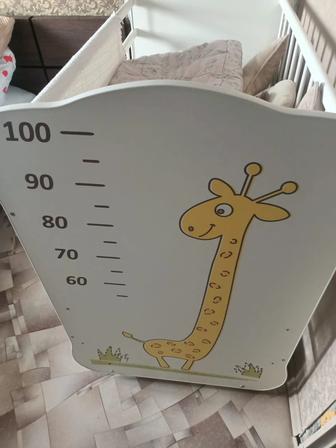 Продам детскую кроватку