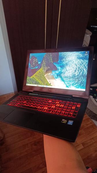 Срочно! Игровой Ноутбук Lenovo y50-70 В хорошем состоянии