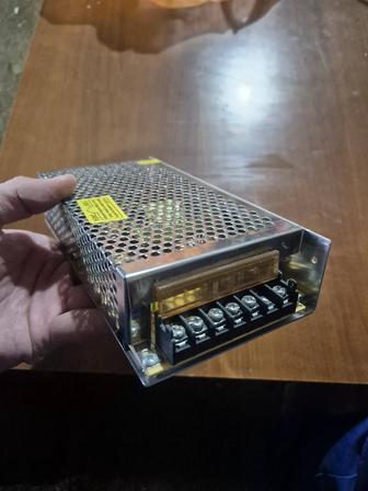 Блок питания для камер видеонаблюдения 12В 10А