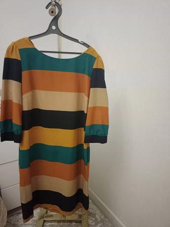 Продам платье б.у