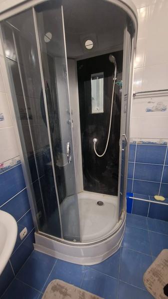 Продам душевую кабину