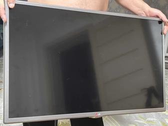 Продам телевизор б/у LG