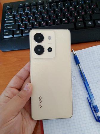 Продам телефон vivo Y 36 на запчасти