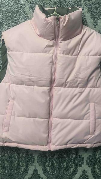 Женская безрукавка