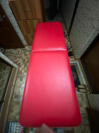 Продам кушетку б/у