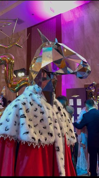 Зеркальные маски для мероприятий