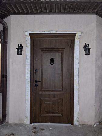 Установка входных дверей