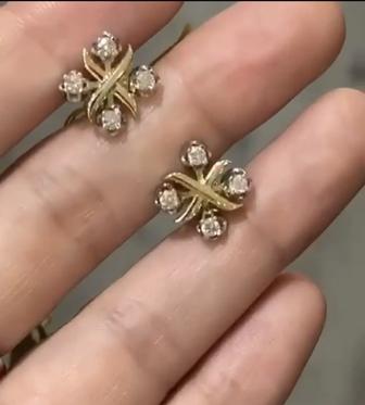 Бриллиантовый пусет