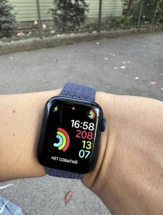 Продам Apple Watch 6