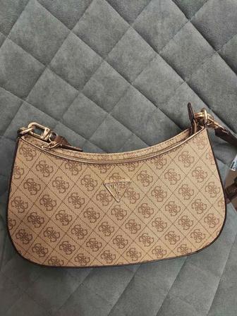 Продам сумку Guess оригинал