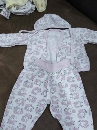 Одежда для младенцев костюмы и распашонки