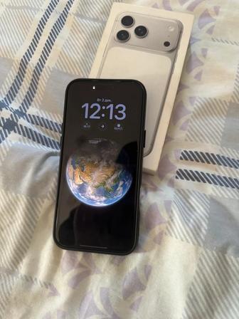 Продам IPhone 17pro Max 256GB