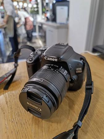 Canon 600D 18-55Kit