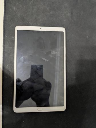 Продам планшет Xiaomi Mi Pad 4 Plus