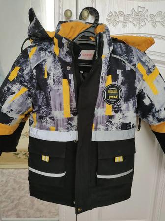 Продам куртку