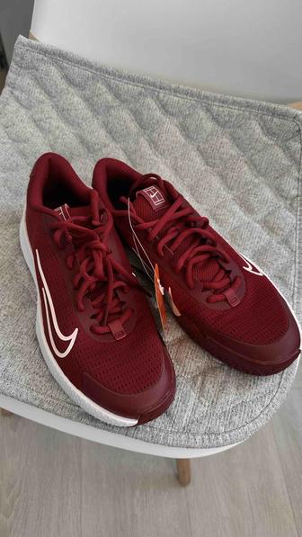 Кроссовки Nike Vapor Lite 2